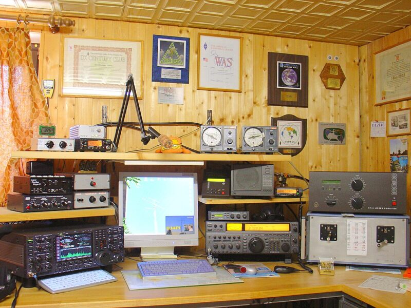 Guide d’initiation au radioamateurisme